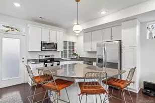 221 S Oak Hill St, Aurora, CO 80018 - Photo 7