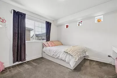 221 S Oak Hill Street, Aurora, CO 80018 - Photo 13