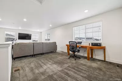 221 S Oak Hill Street, Aurora, CO 80018 - Photo 19