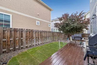 221 S Oak Hill Street, Aurora, CO 80018 - Photo 21