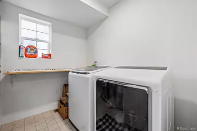 221 S Oak Hill Street, Aurora, CO 80018 - Photo 15