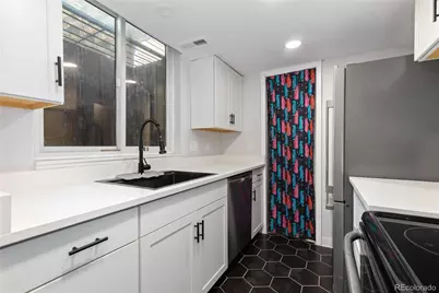 301 W Lehow Avenue #11, Englewood, CO 80110 - Photo 9