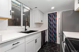 301 W Lehow Ave, Englewood, CO 80110 - Photo 9