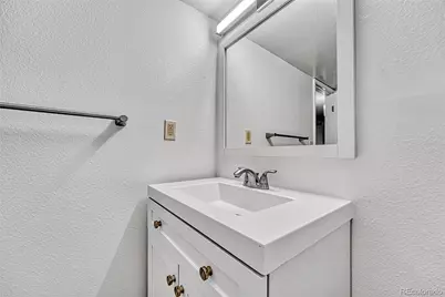 9276 E Nassau Avenue, Denver, CO 80237 - Photo 35