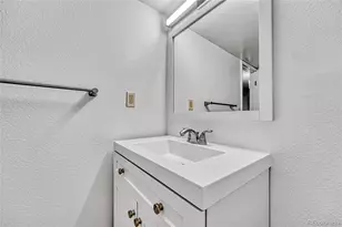 9276 E Nassau Ave, Denver, CO 80237 - Photo 35