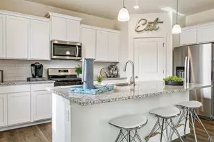 798 N Clubview St, Watkins, CO 80137 - Photo 9