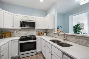 2768 W Greens Dr, Littleton, CO 80123 - Photo 11