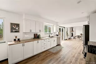 7992 S Corona Way, Centennial, CO 80122 - Photo 13