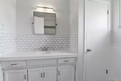 3580 W Arizona Avenue, Denver, CO 80219 - Photo 17