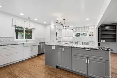 9056 E Colorado Circle, Denver, CO 80231 - Photo 5