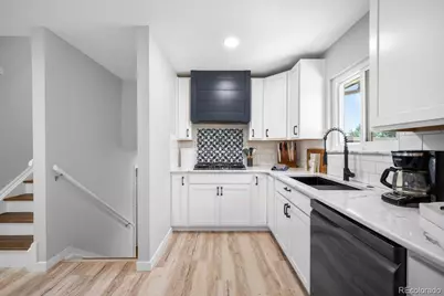 5040 W Geddes Circle, Littleton, CO 80128 - Photo 7