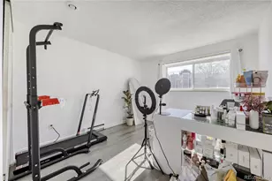 4074 S Atchison Way, Aurora, CO 80014 - Photo 9