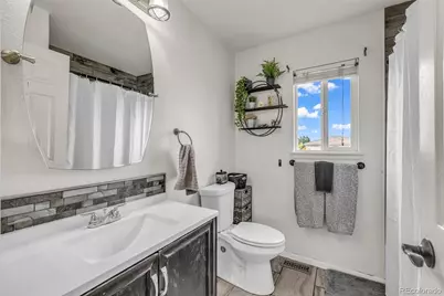 4335 Lyndenwood Point, Highlands Ranch, CO 80130 - Photo 19