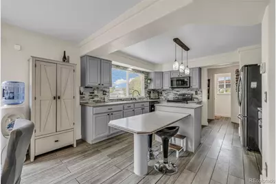 4335 Lyndenwood Point, Highlands Ranch, CO 80130 - Photo 9