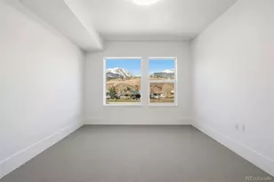 1044 Blue River Pkwy, Silverthorne, CO 80498 - Photo 15