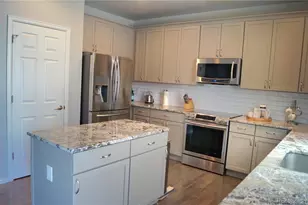 12808 Newport Way, Thornton, CO 80602 - Photo 9