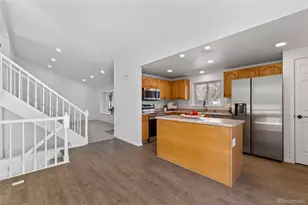 4372 S Ceylon Way, Aurora, CO 80015 - Photo 7