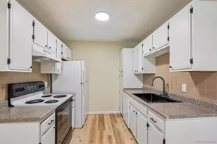 1521 S Owens St, Denver, CO 80232 - Photo 11