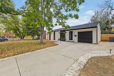 1360 S Forest Way, Denver, CO 80222 - Photo 31