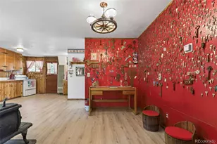 34028 Lyttle Dowdle Dr, Golden, CO 80403 - Photo 9