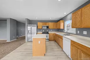 15372 E 100th Ct, Commerce City, CO 80022 - Photo 13