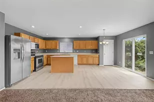 15372 E 100th Ct, Commerce City, CO 80022 - Photo 11