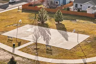 650 Jones Ct, Dacono, CO 80514 - Photo 41