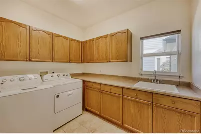 5751 S Flanders Court, Aurora, CO 80015 - Photo 29