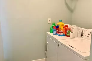 14226 E 1st Dr, Aurora, CO 80011 - Photo 13