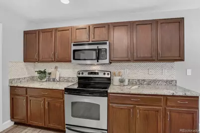 22146 E Berry Place, Aurora, CO 80015 - Photo 9