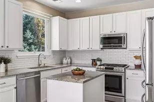 1206 S Flat Rock Circle, Aurora, CO 80018 - Photo 15