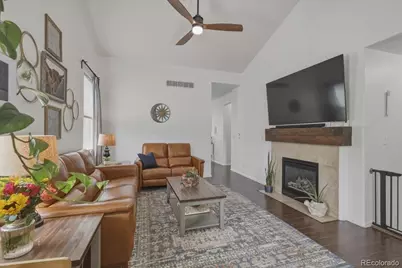 24669 E Wyoming Circle, Aurora, CO 80018 - Photo 5