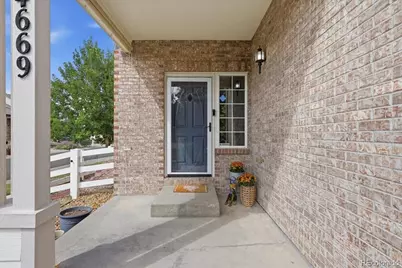24669 E Wyoming Circle, Aurora, CO 80018 - Photo 3