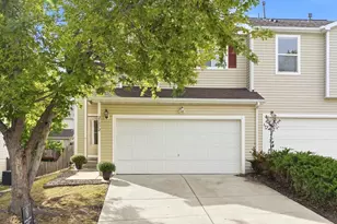 21972 E Crestline Pl, Aurora, CO 80015 - Photo 7