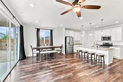 200 S Langdale Court, Aurora, CO 80018 - Photo 7