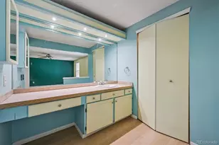 979 S Granby Way, Aurora, CO 80012 - Photo 23