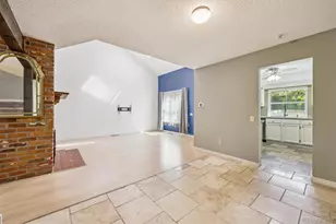 979 S Granby Way, Aurora, CO 80012 - Photo 9