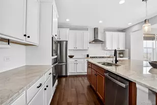 7368 S Yantley Wy, Aurora, CO 80016 - Photo 13