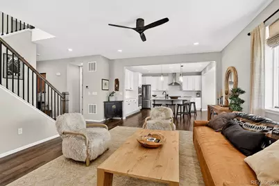 7368 S Yantley Way, Aurora, CO 80016 - Photo 5