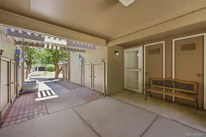 5975 S Willow Way, Englewood, CO 80111 - Photo 3