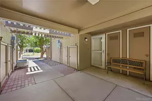 5975 S Willow Way, Englewood, CO 80111 - Photo 3