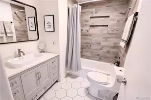 4600 S Pearl St, Englewood, CO 80113 - Photo 9