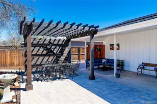 389 W Caley Dr, Littleton, CO 80120 - Photo 33