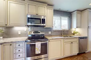 389 W Caley Dr, Littleton, CO 80120 - Photo 9