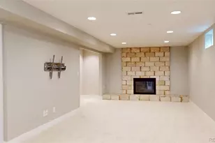 389 W Caley Dr, Littleton, CO 80120 - Photo 23