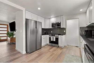 2076 S Yates Street, Denver, CO 80219 - Photo 7
