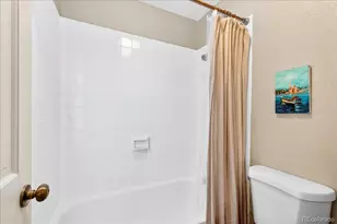 1410 S Oakland St, Aurora, CO 80012 - Photo 19