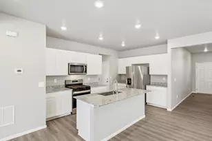 524 97th Ave, Greeley, CO 80634 - Photo 9