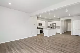 524 97th Ave, Greeley, CO 80634 - Photo 3