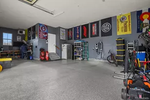 4555 Pleasant Valley Cir, Elizabeth, CO 80107 - Photo 37